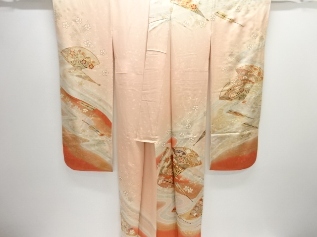  扇に花蝶模様刺繍振袖